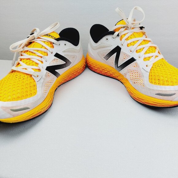 New Balance Men\'s White Yellow Fresh Foam Zante v2 Athletic Running Shoes Sz 10 main image 11